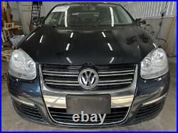Chassis ECM Transmission Behind Left Hand Fender 6 Speed Fits 10 GOLF 983378