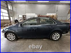 Chassis ECM Transmission Behind Left Hand Fender 6 Speed Fits 10 GOLF 983378