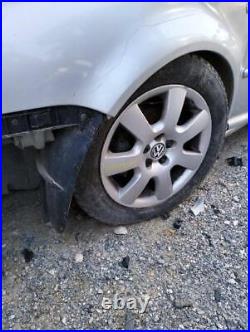 Left front wheel arch for VOLKSWAGEN GOLF IV BERLINA (1J1)(1997-) 674517