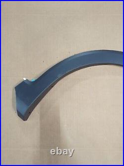 NEW 2017-2019 Volkswagen Golf SportWagen Front Right Fender Flare OEM